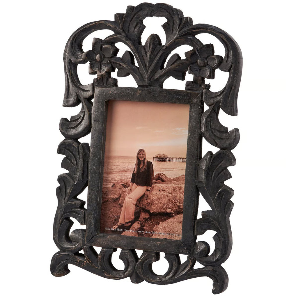 The Blackthorn | Gothic Victorian Picture Frame